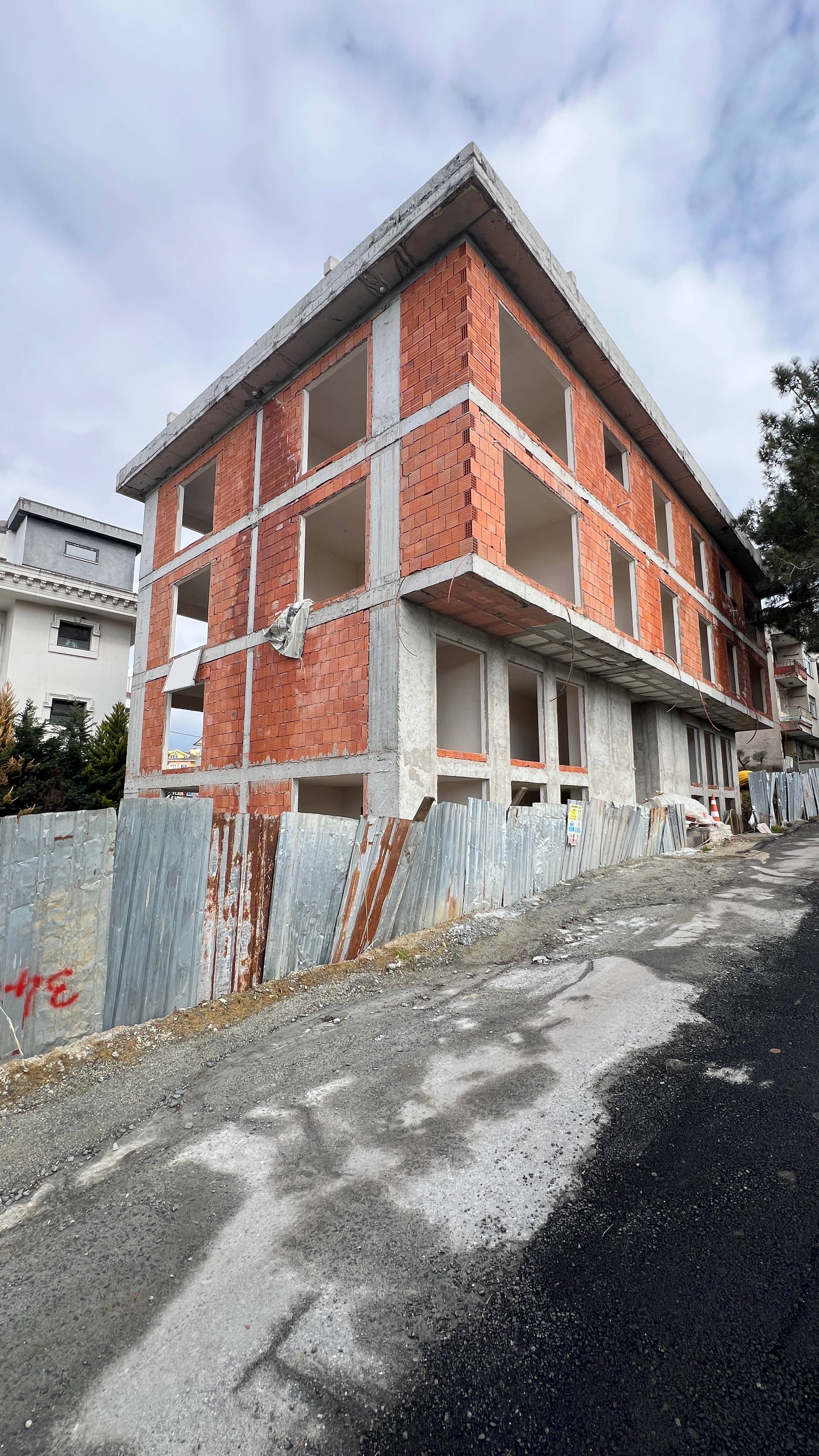 Eyüpsultan İlçesi Mimar Sinan Mah. 1. Çamlık Sok. 16 Bağımsız Bölüm